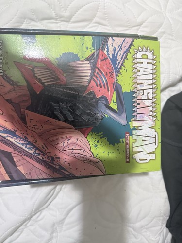Chainsaw man box set used - man,
